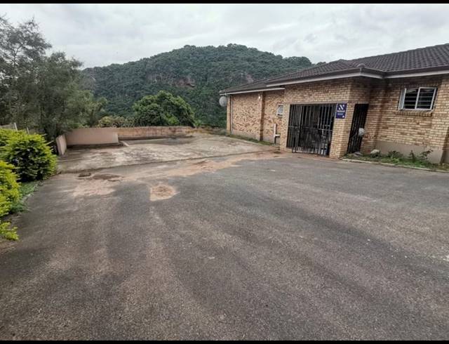 3 BEDROOM PROPERTY TO RENT IN RESERVOIR HILLS